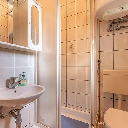 Family Friendly House Marija - Happy *