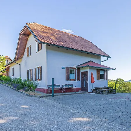 House Marija With Bbq & Garden - Happy *